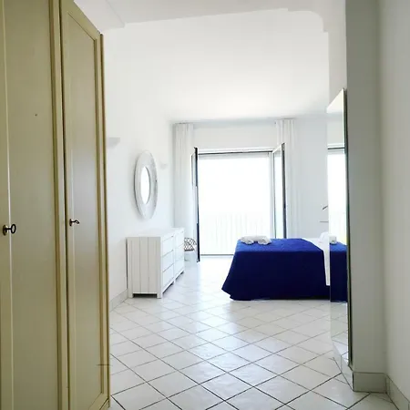 Regina Di - Casa Plinio - Apartamento Capri
