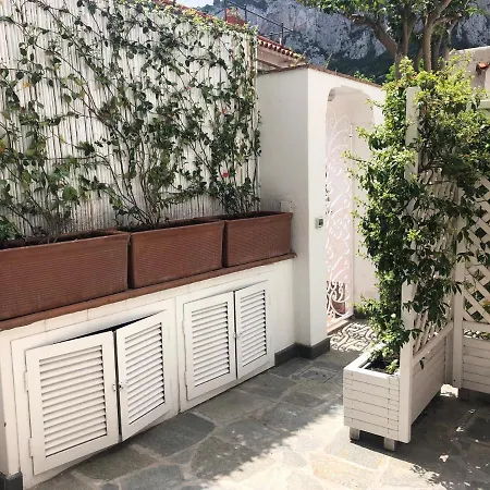 Regina Di - Casa Plinio - Apartamento Capri